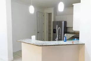 619 SE 7th St, Cape Coral, FL 33990 - Photo 5