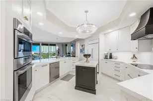 24031 Via Castella Dr, Bonita Springs, FL 34134 - Photo 9