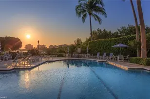 430 Cove Tower Dr, Naples, FL 34110 - Photo 27