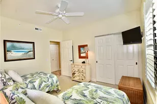 430 Cove Tower Dr, Naples, FL 34110 - Photo 21