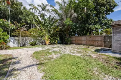 1248 Frank Whiteman Blvd, Naples, FL 34103 - Photo 23