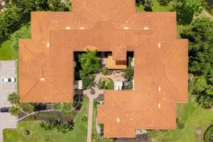 1001 Foxfire Ln, Naples, FL 34104 - Photo 33