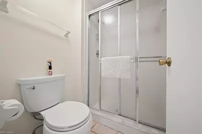 1001 Foxfire Ln #102, Naples, FL 34104 - Photo 23