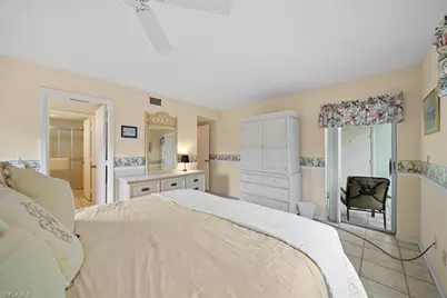 1001 Foxfire Ln #102, Naples, FL 34104 - Photo 21