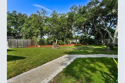 11870 Imperial Pines Way, Bonita Springs, FL 34135 - Photo 15