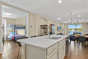 14644 Edgewater Cir, Naples, FL 34114 - Photo 5