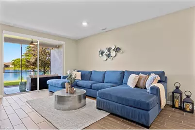 14644 Edgewater Cir, Naples, FL 34114 - Photo 3