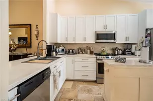 5205 Whitten Dr, Naples, FL 34104 - Photo 13