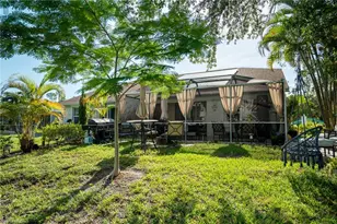5205 Whitten Dr, Naples, FL 34104 - Photo 3