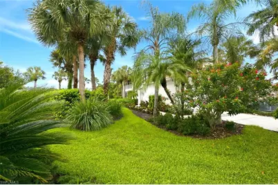 4825 Shinnecock Hills Ct #201, Naples, FL 34112 - Photo 25