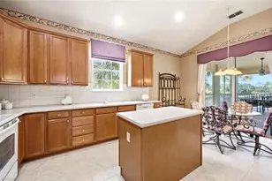 4825 Shinnecock Hills Ct, Naples, FL 34112 - Photo 9