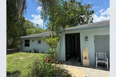 530 18th Ave NE, Naples, FL 34120 - Photo 1