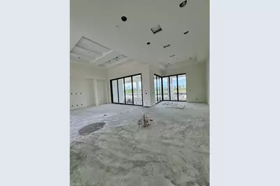 25562 Crystal Shore Dr, Bonita Springs, FL 34135 - Photo 3