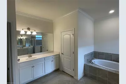 9353 Glenforest Dr, Naples, FL 34120 - Photo 13
