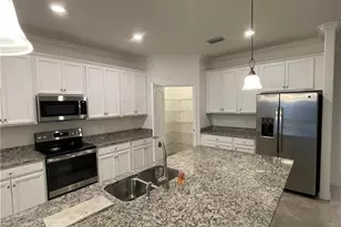 9353 Glenforest Dr, Naples, FL 34120 - Photo 5