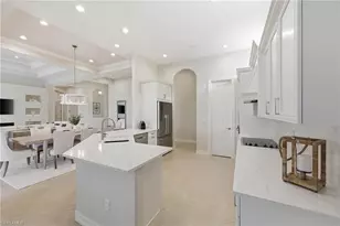 8950 Shenendoah Cir, Naples, FL 34113 - Photo 19
