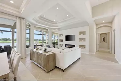 8950 Shenendoah Cir, Naples, FL 34113 - Photo 11