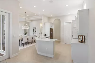 8950 Shenendoah Cir, Naples, FL 34113 - Photo 25