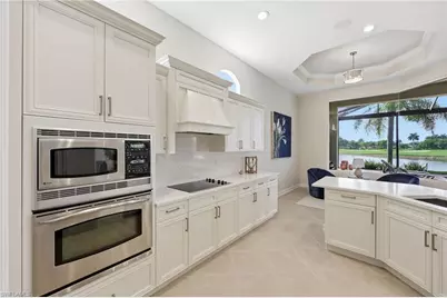 8950 Shenendoah Cir, Naples, FL 34113 - Photo 21