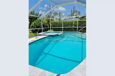 816 Belville Blvd, Naples, FL 34104 - Photo 1