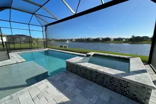 3725 Sapphire Cove Cir E, Naples, FL 34114 - Photo 13