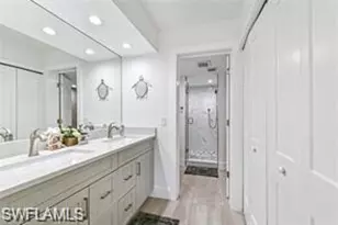 360 Horse Creek Dr, Naples, FL 34110 - Photo 15