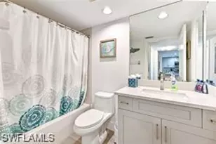 360 Horse Creek Dr, Naples, FL 34110 - Photo 19