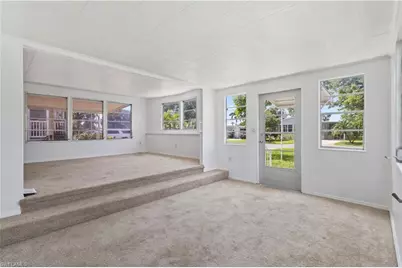 510 Menton Ln, Naples, FL 34112 - Photo 9