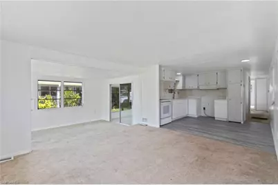 510 Menton Ln, Naples, FL 34112 - Photo 7