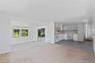 510 Menton Ln, Naples, FL 34112 - Photo 7