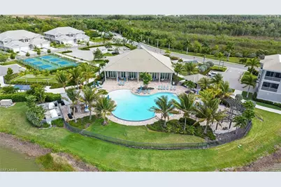 178 Indies Dr E #201, Naples, FL 34114 - Photo 3