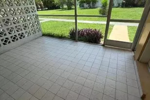 4319 Golden Gate Pkwy, Naples, FL 34116 - Photo 3