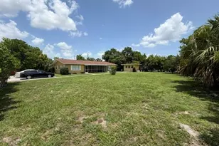 4319 Golden Gate Pkwy, Naples, FL 34116 - Photo 23