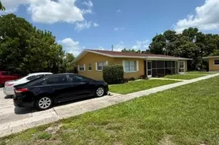 4319 Golden Gate Pkwy, Naples, FL 34116 - Photo 9