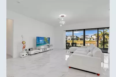 20329 Fair Oak Ln, Estero, FL 33928 - Photo 9
