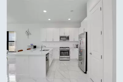 20329 Fair Oak Ln, Estero, FL 33928 - Photo 17