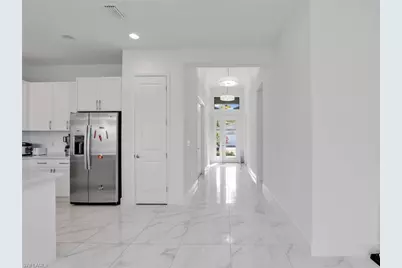 20329 Fair Oak Ln, Estero, FL 33928 - Photo 7
