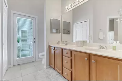 6773 Southern Oak Ct, Naples, FL 34109 - Photo 21