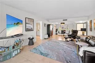 413 Augusta Blvd, Naples, FL 34113 - Photo 3