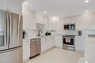 4041 Gulf Shore Blvd N, Naples, FL 34103 - Photo 9