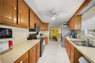 11170 Ballweg Ln, Fort Myers, FL 33908 - Photo 11
