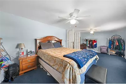 11170 Ballweg Ln, Fort Myers, FL 33908 - Photo 13