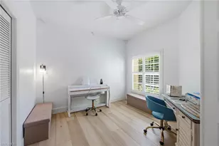 5900 Fountain Dr, Naples, FL 34119 - Photo 17