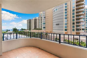 4451 Gulf Shore Blvd N, Naples, FL 34103 - Photo 17