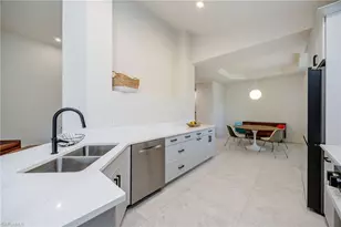 7128 Timberland Cir, Naples, FL 34109 - Photo 13