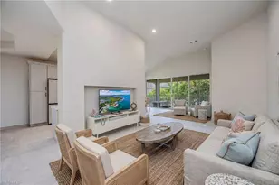 7128 Timberland Cir, Naples, FL 34109 - Photo 5