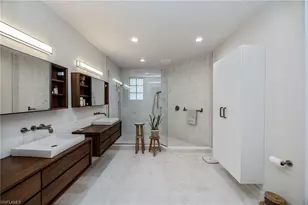 7128 Timberland Cir, Naples, FL 34109 - Photo 19