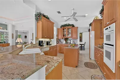 5278 Kensington High St, Naples, FL 34105 - Photo 11