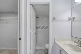 5784 Deauville Cir, Naples, FL 34112 - Photo 13