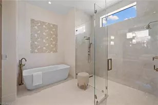 850 10th St N, Naples, FL 34102 - Photo 19
